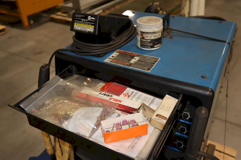 Miller Electric Syncrowave 250 DX Tig/Stick Welder, 200/230/460 V, Foot Control Package- Auction Item
