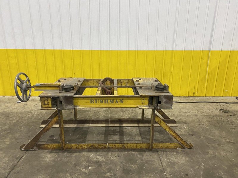 10,000 LBS BUSHMAN ADJUSTABLE SHEET LIFTER: YOBRO #24718