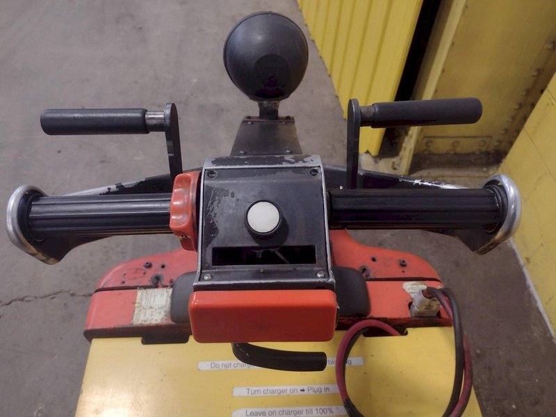 10,000 LB TOYOTA MODEL #6TB50 ELECTRIC CART &amp; TOW TRUCK: STOCK #16219