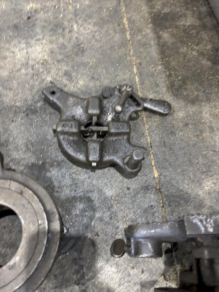 2&quot; OSTER MODEL #702 LB STATIONARY DIE PIPE THREADER: STOCK #22858