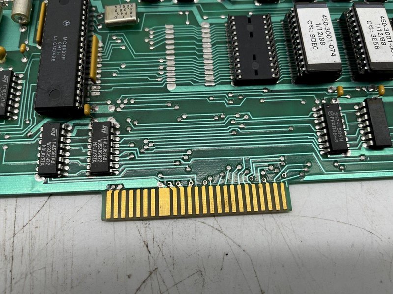 414-0031-001 A HURCO CONTROL BOARD STOCK #16006