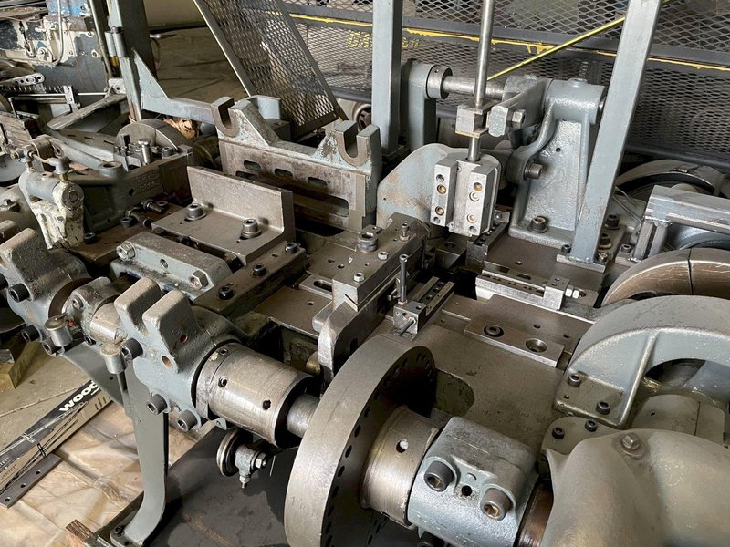 S1F NILSON FOUR SLIDE WIRE FORMING MACHINE: STOCK 10082