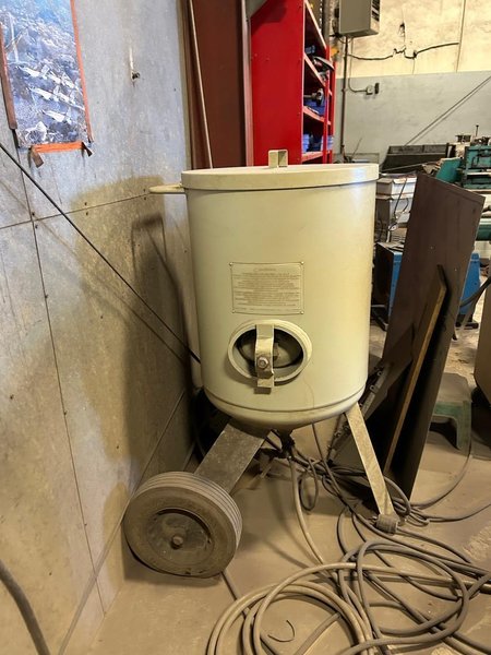 5′ x 10′ Omax Maxiem 1530 Waterjet, 2015 – 50,000 PSI, Chiller, RO System