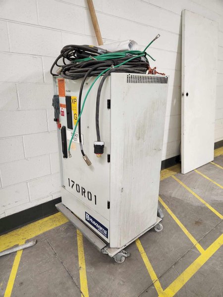 Kuka KR210 Robot With 30′ KL 1500-3 Kuka Rail System, 2010