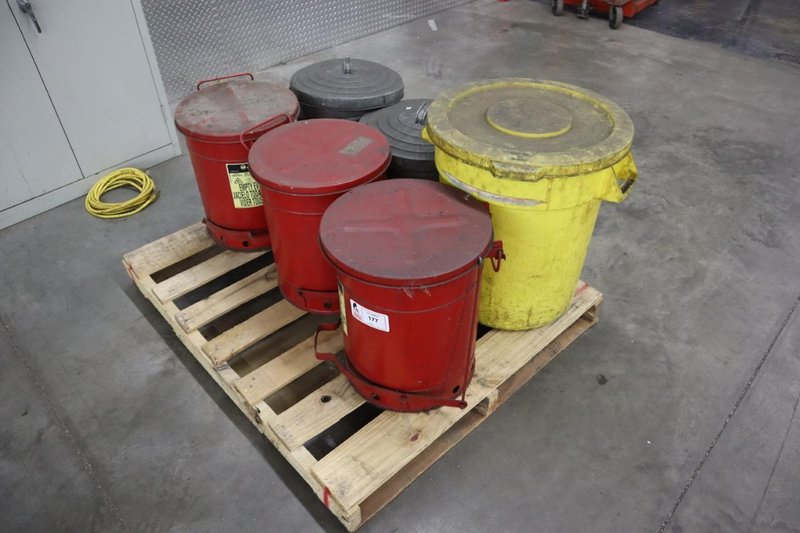 Oily Waste Containers, (3) Just-Rite 10 Gallon Foot Lever Operated, (2) Galvanized Cans With Lids, (1) Plastic Can- Auction Item
