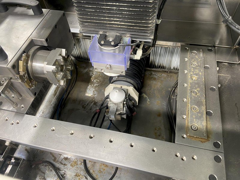 Fanuc Robocut a-0iE CNC Wire EDM For Sale - 2010