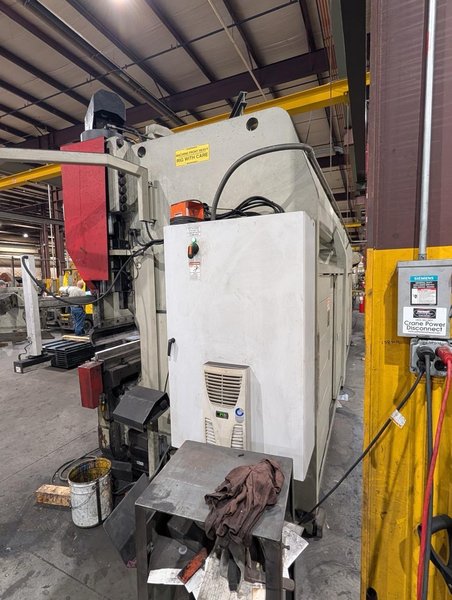 500 Ton x 20′ Accurpress 450020 CNC Press Brake, 2018 – Accel Package, 6 Axis Backgauge