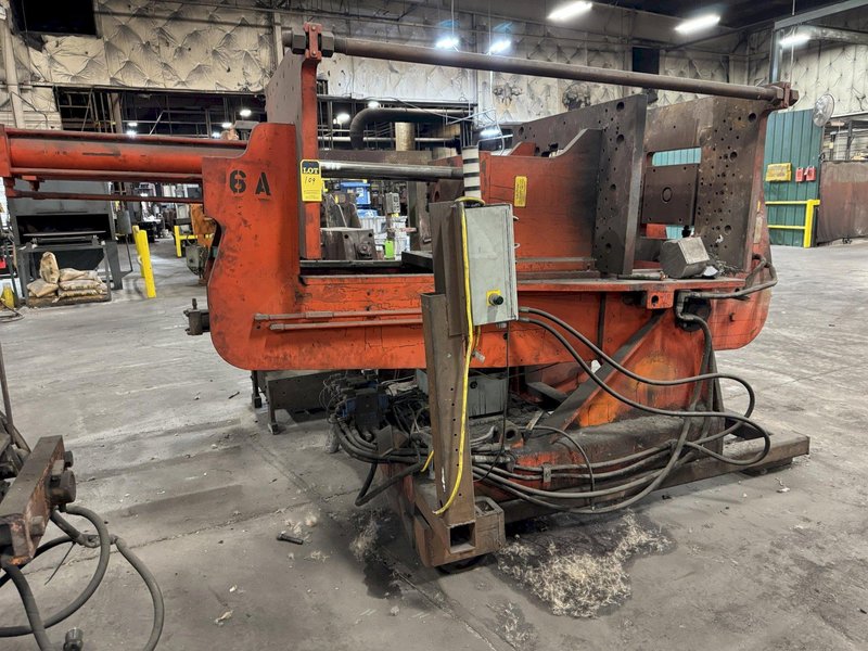 Hall molding machine model 3hs, 32x42 front platen,28&quot; x 42&quot; rear platen,front ejectioon, s/n 315694, no hydraulic