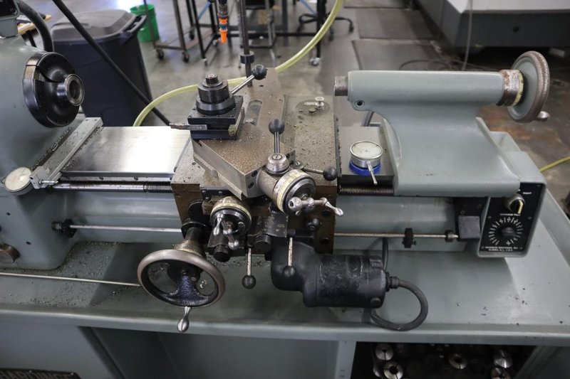 Hardinge HLV-H Toolroom Lathe, Variable Speed Spindle, Power Feeds, Threading, 5C Closer, Chucks- Auction Item