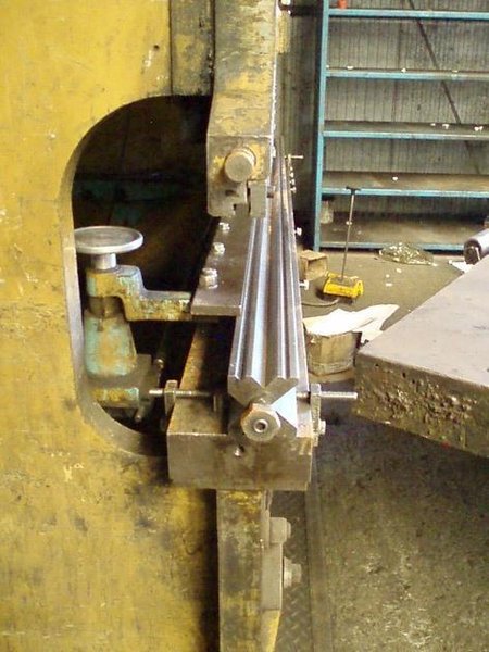 Colly - 200 ton x 3100 mm