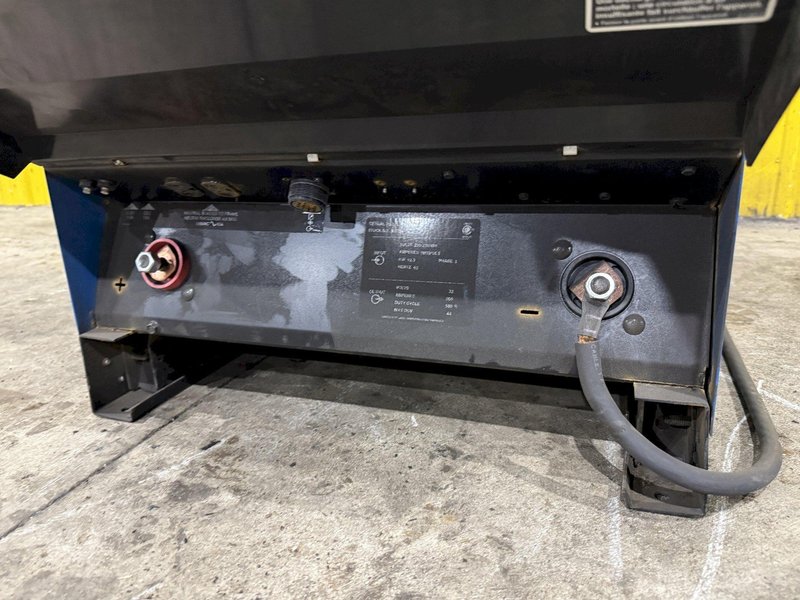 MILLER MODEL #CP-302 WELDER: YOBRO #24123