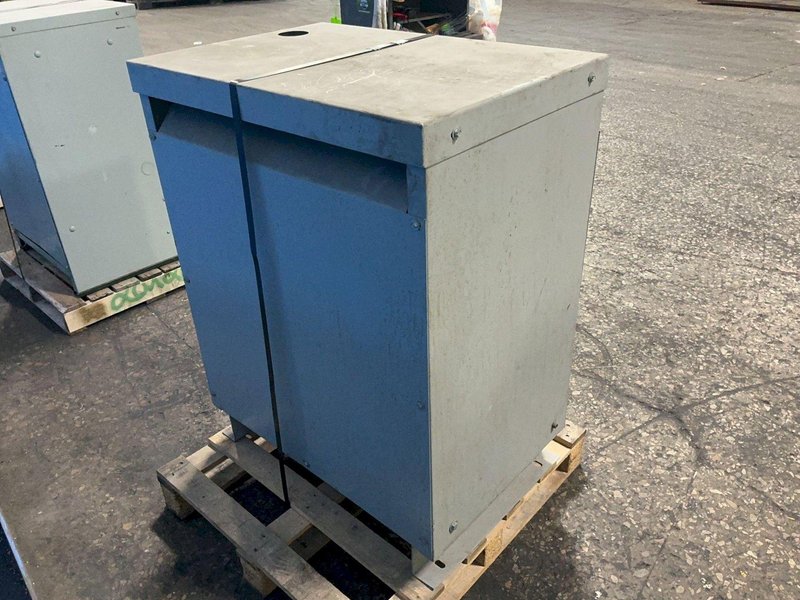 MGM 112.5 KVA TRANSFORMER  -  HT112A3B2SH