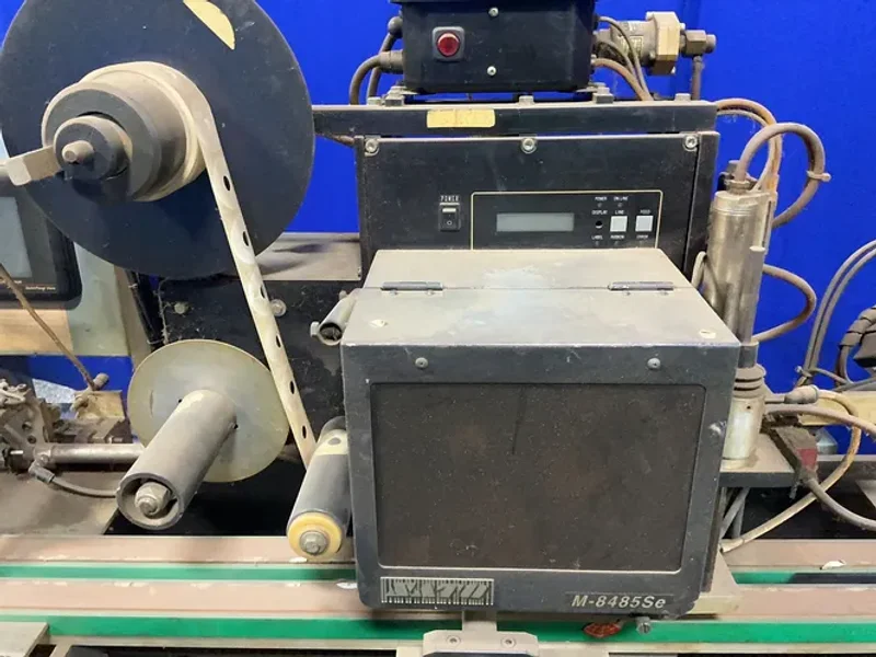 CONCEPT EQUIP CORP LABELING MACHINE