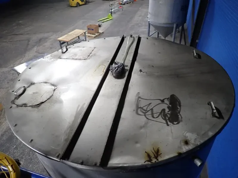 1465 GALLONS S/S TANK
