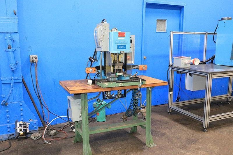 1 TON ABEX DENISON BENCHTOP HYDRAULIC MULTI-PRESS MODEL WUA-1TR