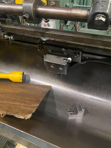 5/64&quot; Lewis Model &quot;0&quot; Wire Straighten and Cutoff Machine