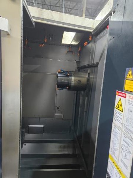 Used 2011 Makino a51nx CNC Horizontal Machining Center For Sale