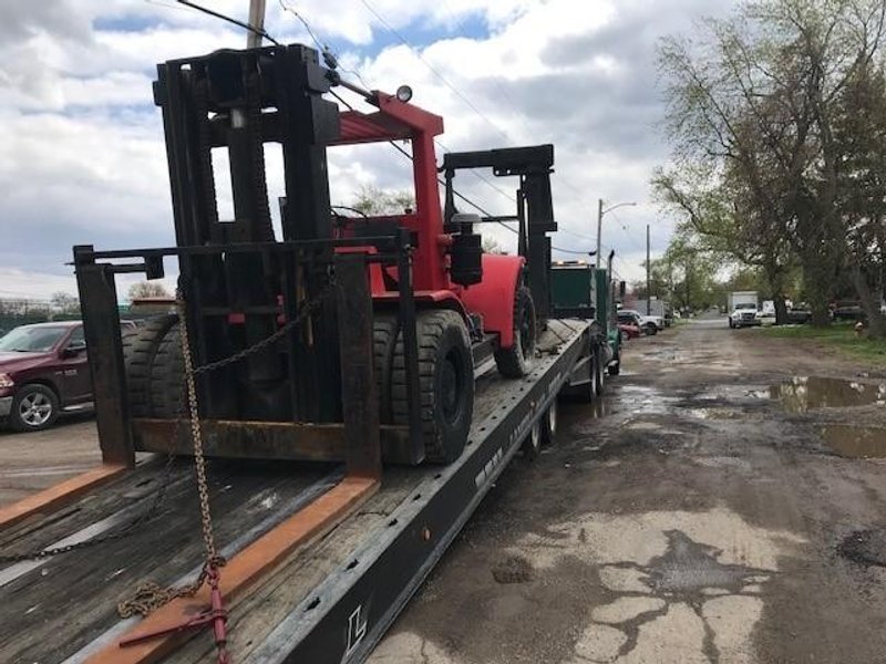 Hyster 300A Fork Lift With Rigging Boom stock #2826