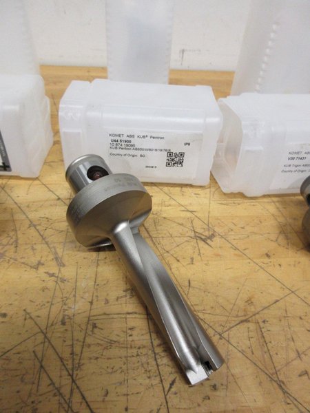 Komet ABS50 Inserted Drill Bodies (8pcs),  .562" - 1.161", ***NIB***- Auction Item