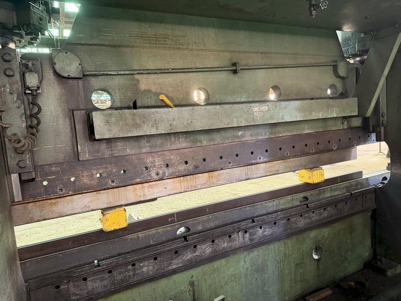 400 TON X 14' CINCINNATI 400H HYDRAULIC PRESS. STOCK # 0875526