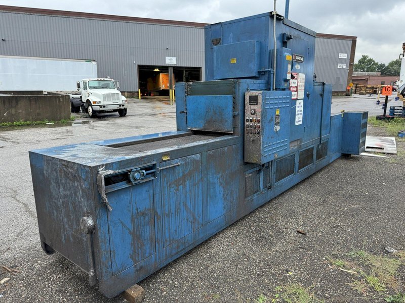 Grieve model belt conveyor core oven rated at 200 degree f, 460 volt, 20 kw, s/n 650167, 232" center belt, 15" tall opening, 24" belt, 1.16 ft/min.