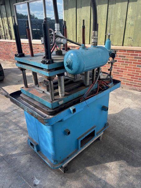 15 TON R &amp; B CUTOFF PRESS: STOCK #73179
