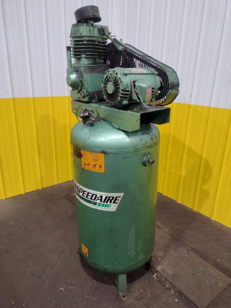 5 HP SPEEDAIRE MODEL #5Z399A2 VERTICAL AIR COMPRESSOR: STOCK #19595