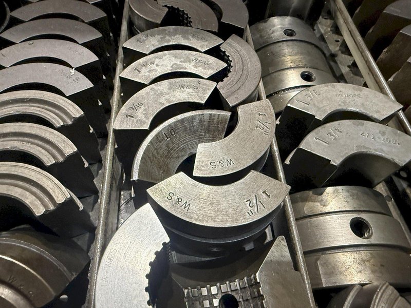 WARNER &amp; SWASEY ASSORTED COLLET PADS / HOLDERS : STOCK #23547