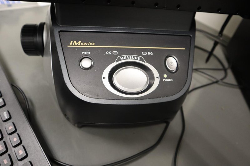 Keyence IM-7030T Instant Measurment System, Optical 3-D Measurment - New 2017- Auction Item
