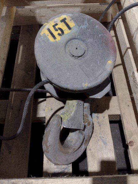 15 TON STAHL UNDERSLUNG HOIST AND POWER TROLLY: STOCK #19749