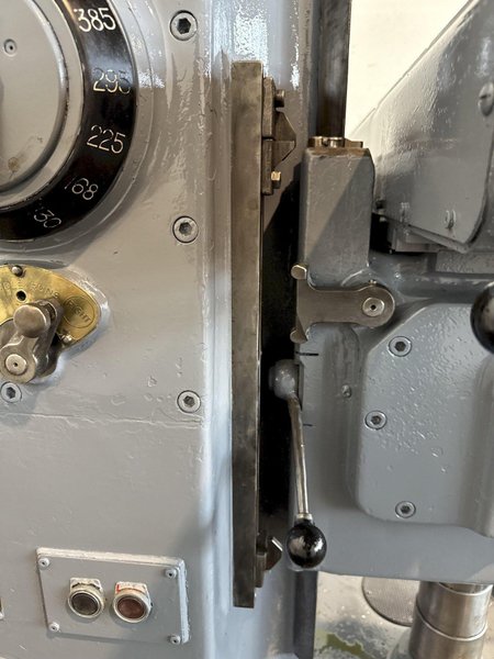 CINCINNATI #2ML HORIZONTAL MILLING MACHINE. STOCK # 0553025.