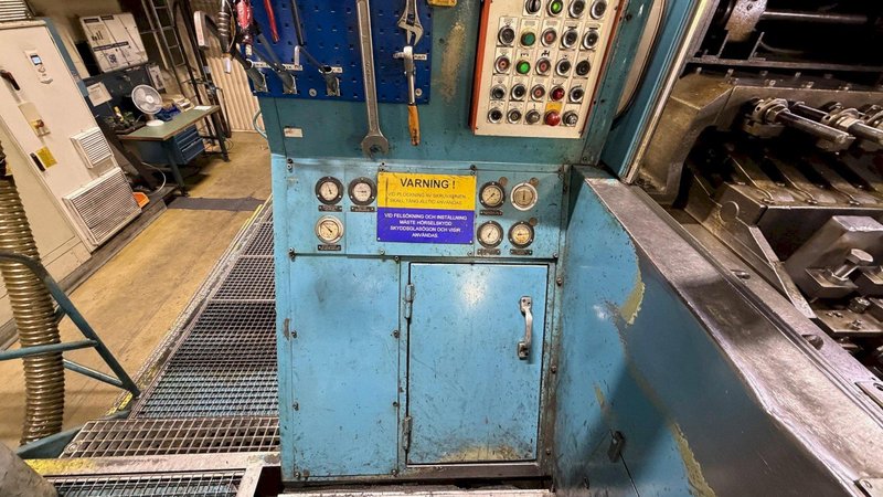 Nedschroef Model BV5 High Speed 4 Die Boltmaker