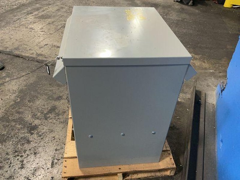 EMERSON 75 KVA HEVI-DUTY GENERAL PURPOSE TRANSFROMER  -  E2H75S