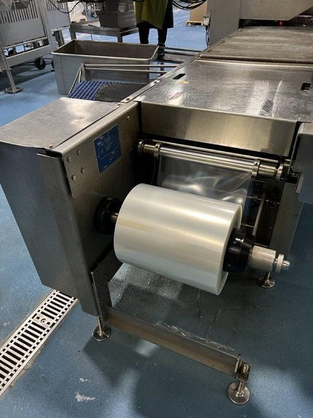 Drake LS1400 Hot Dog Loader &amp; RapidPak RP-45 Thermoformer – 2017 Meat Packaging Line