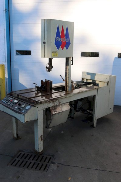18" X 20" PEERLESS  MODEL #VB1820XL TILT FRAME VERTICAL BANDSAW: STOCK #70566
