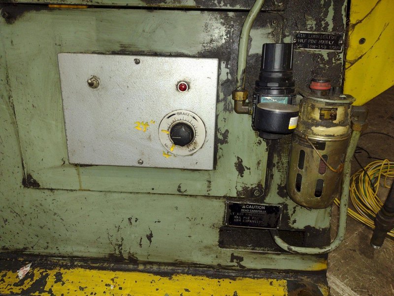 10,000 LBS X 36" LITTELL MODEL #1000 PULL OFF COIL REEL UNCOILER : YOBRO #25422