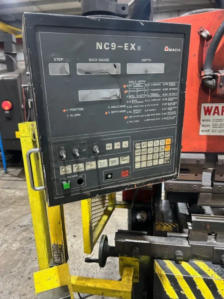 50 TON AMADA RG50 CNC HYDRAULIC PRESS BRAKE: YOBRO #24848