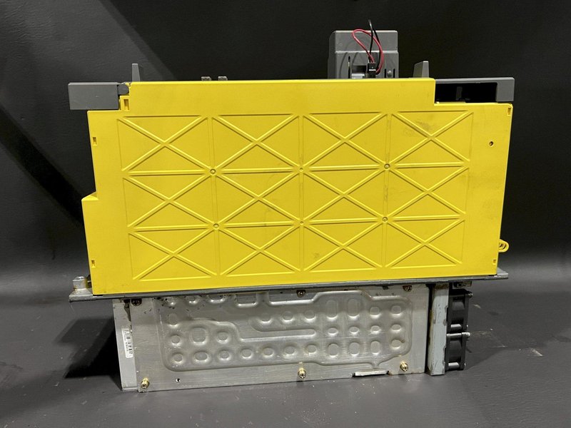 Fanuc aiSV Servo Amplifier A06B-6127-H105 A20B-2101-0040/11G TESTED