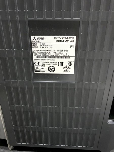 MITSUBISHI MDS-E-V1-20 SERVO DRIVE NEW