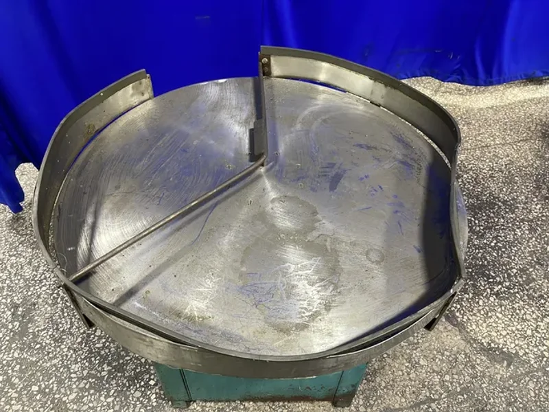 BILT-RITE CONVEYERS 41” DIAMETER ROTARY ACCUMULATION TABLE  -  RT-820