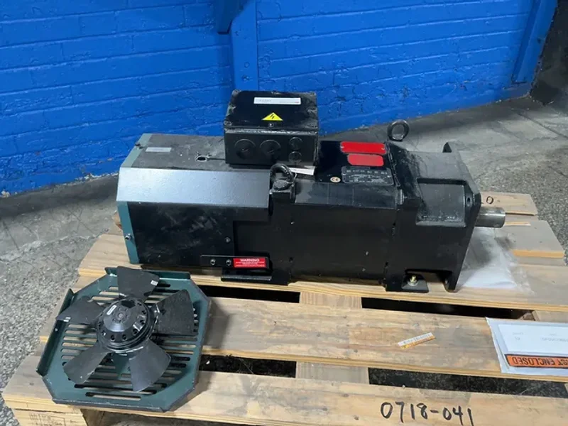 Allen-bradley  Ac Motor  - Hpk-b1308c-ma42aa