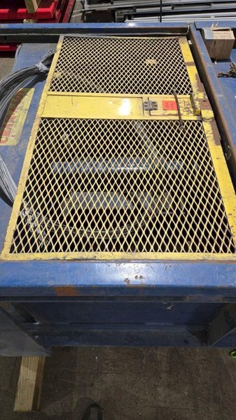 CRAM-A-LOT 60DBLU VERTICAL CARDBOARD BALER USED