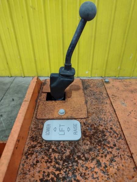 25,000 LBS RICO MODEL #R-LT-S-DD 24 VOLT ELECTRIC WALKIE-RIDE TOW LIFT TUGGER WITH PINTLE HITCH: YOBRO #25210