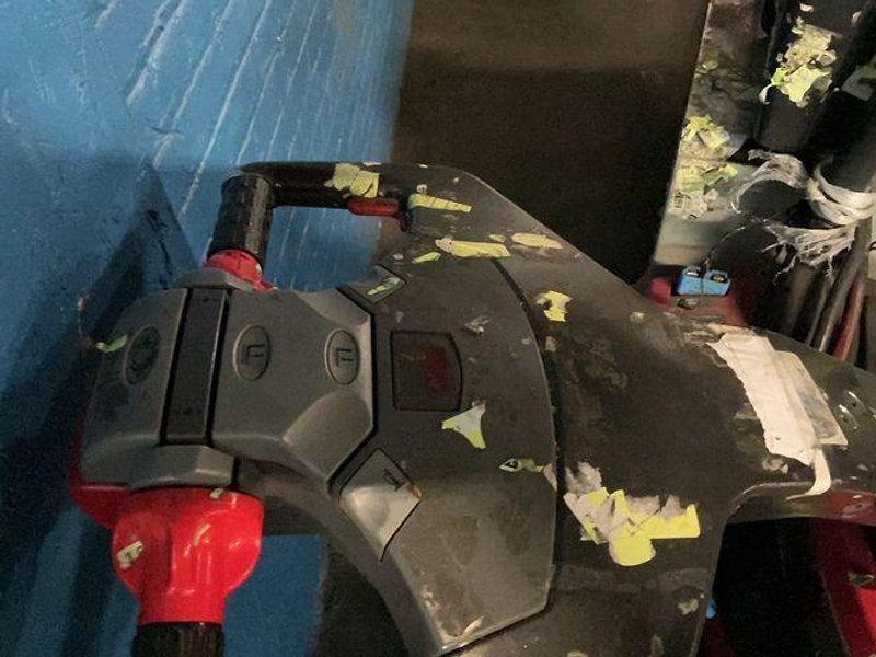 Raymond  8000 Lbs  Electric Pallet Jack  - 8410