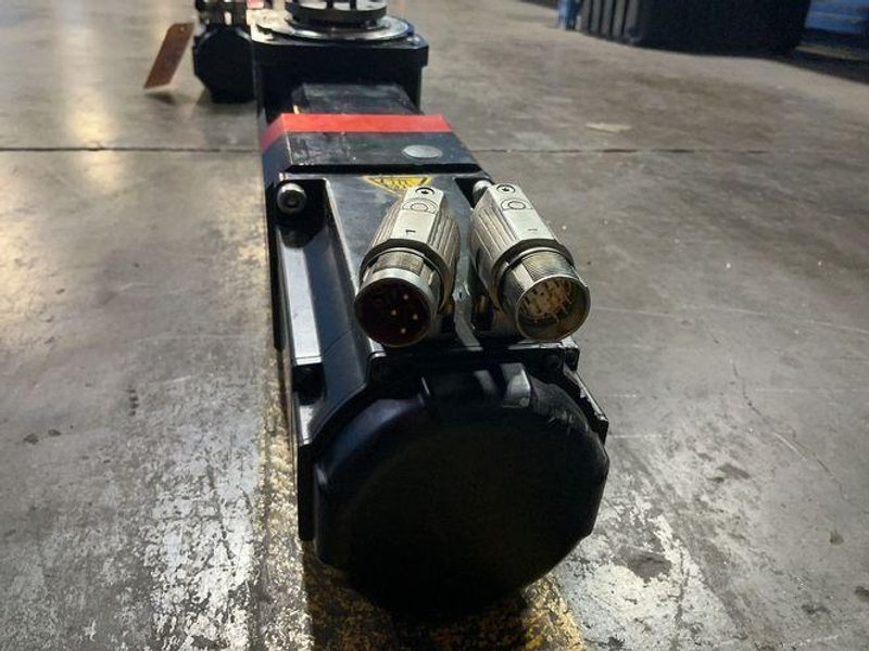 Kollmorgen  Pm Servomotor W/ Micron Gearhead - Akm52k-ancndb00
