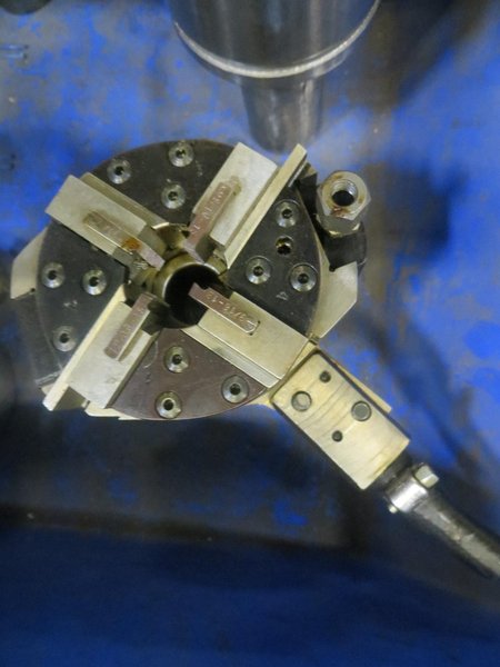 Die Heads (4), Various Sizes w Large Assortment of Thread Chasers- Auction Item