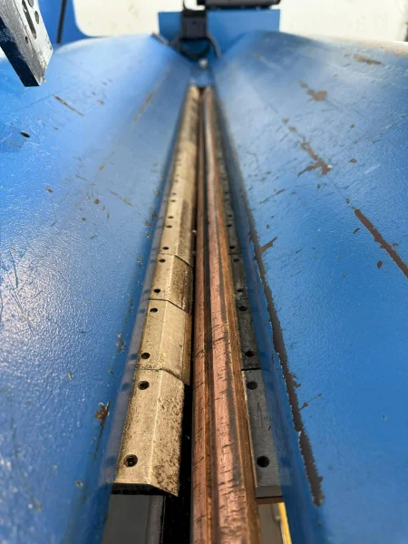 54" JETLINE MODEL #SWC-3A SEAM WELDER WITH SYNCROWAVE 250DX WELDER: YOBRO #23913