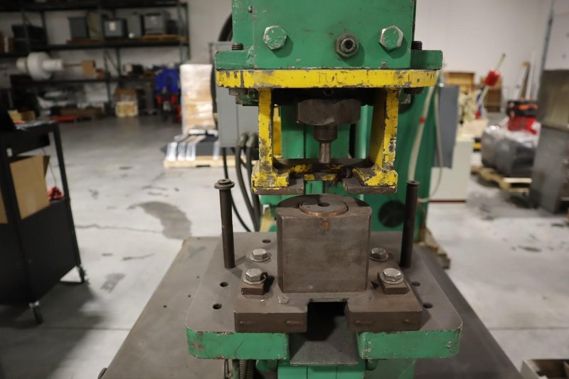 Uni-Hydro 66-24 Hydraulic Press Brake – 66 Ton x 24" Capacity- Auction Item