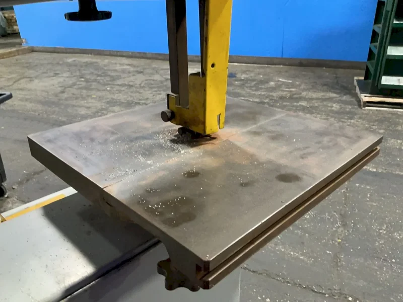 KALAMAZOO 18”-30” THROAT, 10” H STARTRITE VERTICAL BAND SAW  -  24-V-10