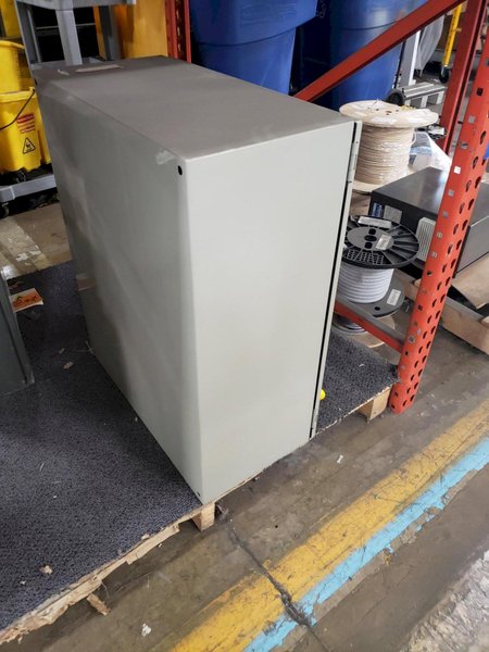 AEC New VTC-4/32 Material Handling Control Panel, 24V DC Control Voltage, 115V